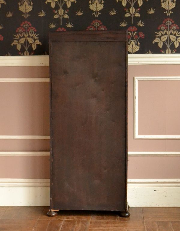 アンティークのキャビネット　アンティーク家具　イギリスのアンティーク家具、ガラス扉のブックケース（本棚）。しっかりメンテナンスしているので、裏側もキレイです。(q-428-f)