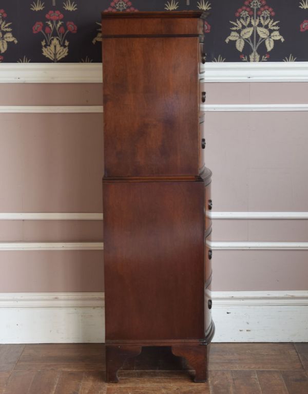 アンティークのチェスト アンティーク家具 引き出しが6杯あるアンティークの収納家具、イギリスのチェスト(トールボーイ)。サイドから見ても絵になります。(q-514-f)