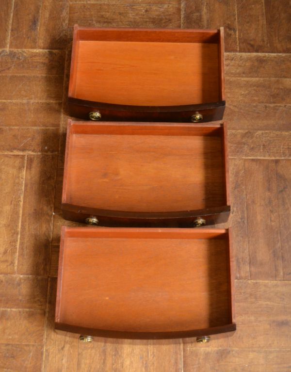 アンティークのチェスト アンティーク家具 アンティークのチェスト(トールボーイ)、英国のチェストオブドロワーズ。上部の引き出しは3杯。(q-527-f)