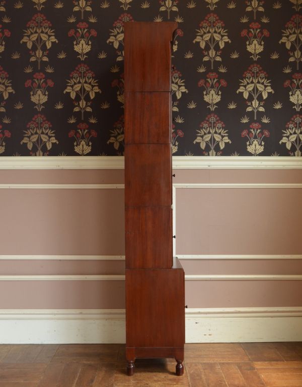 アンティークのキャビネット　アンティーク家具　イギリスのアンティーク家具、ガラス扉のスタッキングブックケース（本棚）。木製で丈夫です。(q-531-f)