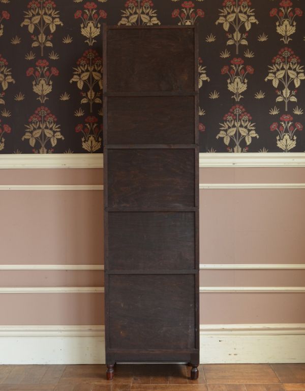 アンティークのキャビネット　アンティーク家具　イギリスのアンティーク家具、ガラス扉のスタッキングブックケース（本棚）。しっかりメンテナンスしてあるので、裏側もキレイな状態です。(q-531-f)