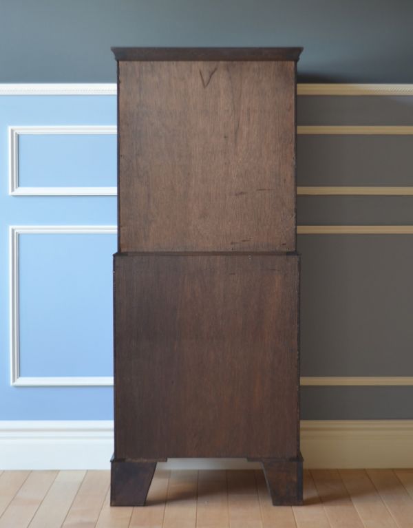 アンティークのチェスト　アンティーク家具　マホガニー材のアンティーク英国家具、美しいチェスト（トールボーイ）。きちんとメンテナンスしてあるので、裏側もキレイです。(q-539-f)