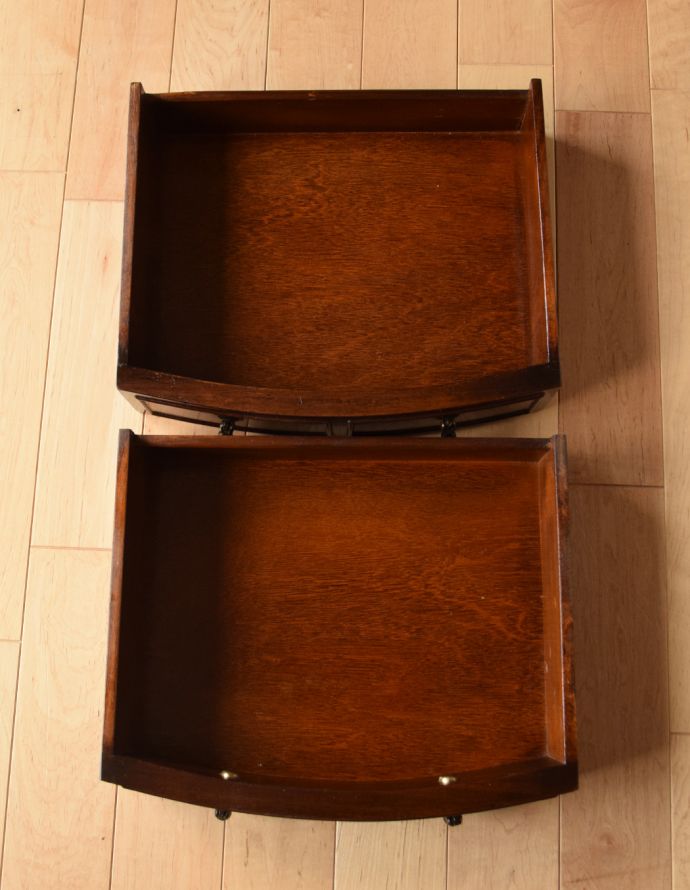 アンティークのチェスト　アンティーク家具　英国のアンティーク家具、ウォルナット材の小さなチェストオブドロワーズ。引き出しは２杯。(q-606-f)