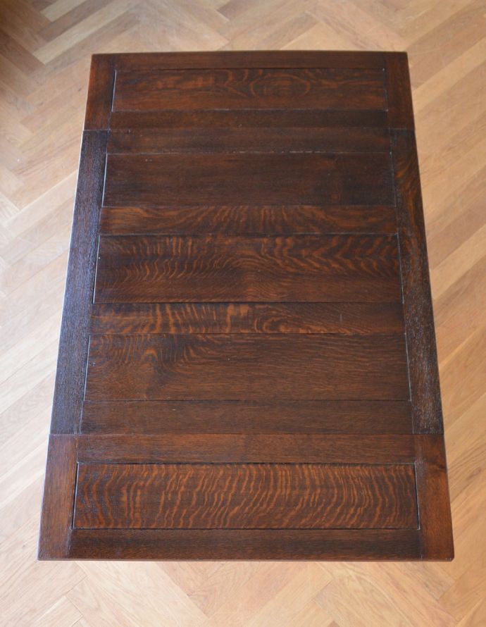 ロイドテーブル　アンティーク家具　イギリスのアンティーク家具、ツイストラインが美しいドローリーフテーブル（ダイニングテーブル）。天板もピカピカにお直ししました。(q-696-f)