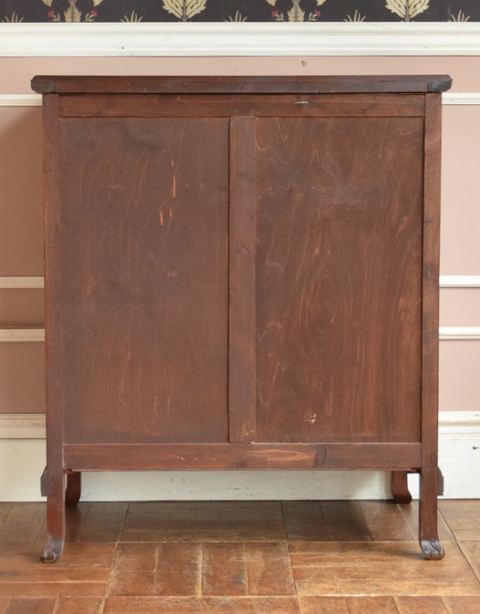 アンティークのキャビネット　アンティーク家具　扉、引き出し、鏡が付いた多機能なアンティーク英国家具、バチェラーズチェスト。きちんとメンテナンスしてあるので、裏側もキレイです。(q-723-f)