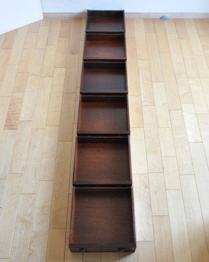 アンティークのチェスト アンティーク家具 ちょっと空いたスペースに使えるアンティークのチェストオブドロワーズ(6段)。引き出しは6杯。(q-824-f)