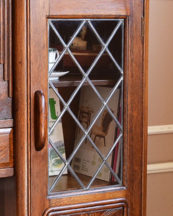 ビューロー アンティーク家具 英国ならではのアンティーク家具、サイドバイサイド(本棚&デスク)。当時の貴重なガラスも美しく残っていました。(q-845-f)