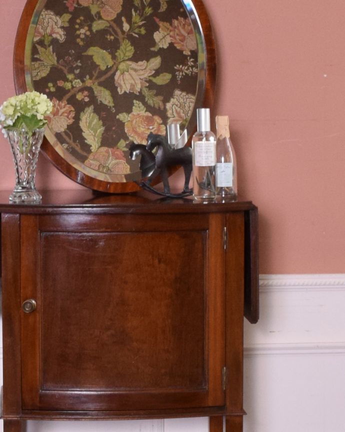 アンティークのドレッサー　アンティーク家具　英国紳士のシェービングスタンド、ミラー付きの美しいアンティーク家具（マホガニー材）。美しい状態で見つかりました。(q-974-f)
