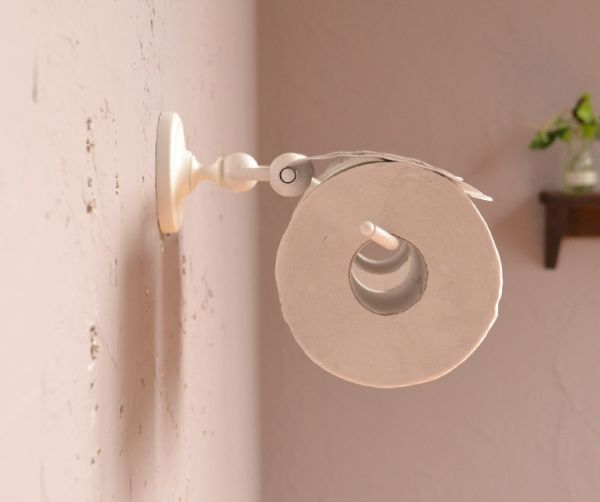 洗面・トイレ　住宅用パーツ　真鍮ペーパーホルダーダブル（アンティークホワイト）。高級感のある雰囲気を演出してくれるアクセントアイテムです。(sa-252)