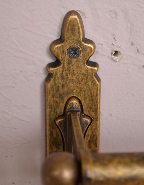 洗面・トイレ 住宅用パーツ クラシックシリーズ真鍮製タオルバー(アンティーク色)。4ヶ所ビスで留めてお使い下さい。(sa-620)