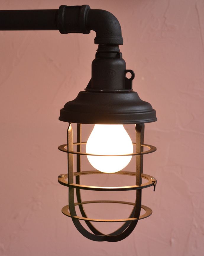 インダストリアルなフロアライト（電球なし）(tl-0033)｜照明おしゃれ