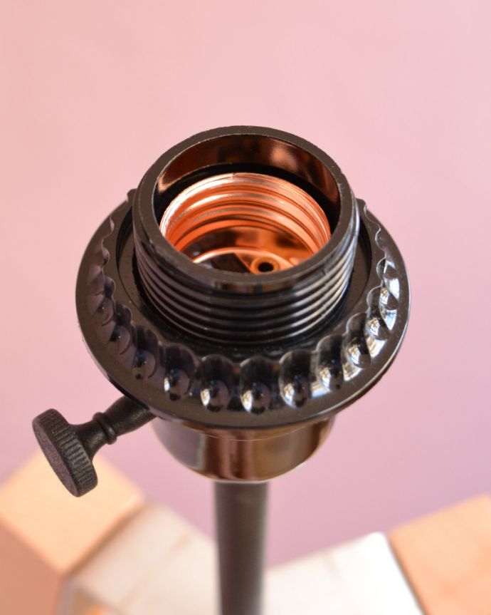 スタンドライト　照明・ライティング　木製スタンド×布シェードがお洒落な北欧スタイルのフロアライト（BK）（電球なし）。量販店で購入OKな国産球（口径E26対応です。(TL-0034)