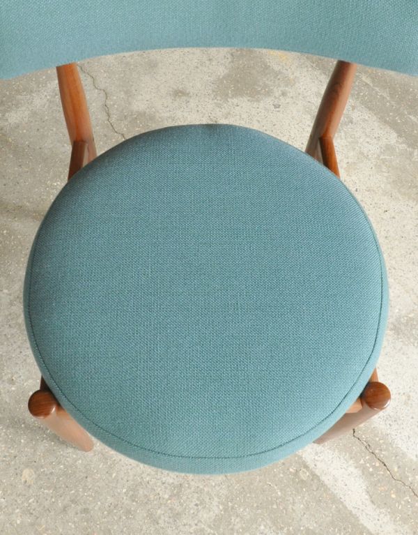 G-PLAN(Gプラン)　アンティーク チェア　Gプランのフレスコシリーズのヴィンテージチェア、ダイニングチェア（ブルーグリーン）。厚くて柔らかいクッションです。(x-401-c)