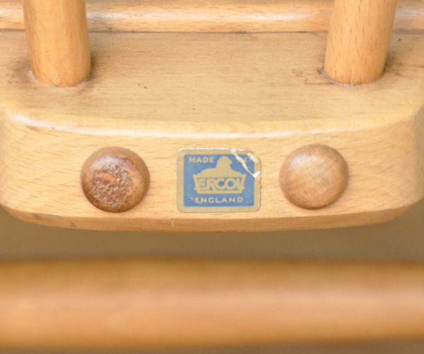 アーコールの家具　アンティーク チェア　アーコール社のアンティークソファ、1人掛けのラウンジチェア。アーコールのタグが残っていました。(x-404-c)