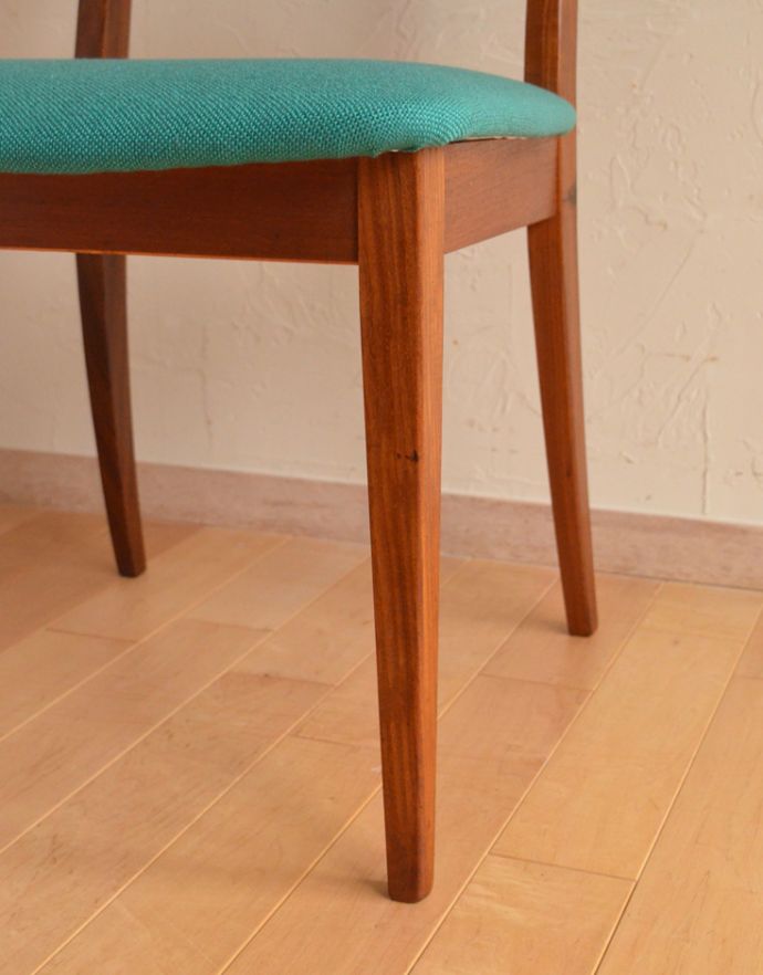 G-PLAN(Gプラン)　アンティーク チェア　長く使える北欧インテリア、シンプルなG-planのダイニングチェア。きちんとお直ししていますので、大柄な男性でも安心してお掛け下さい。(x-422-c)