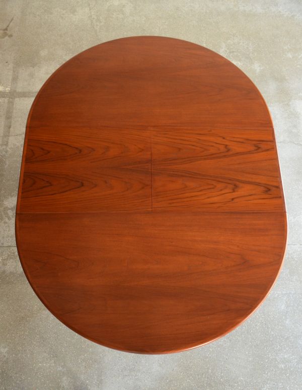 G-PLAN(Gプラン) アンティーク家具 アンティーク テーブルG-plan。天板もピカピカにお直ししました。(k-1192-f)