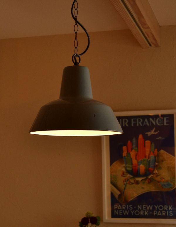 ペンダントライト 照明・ライティング Philips社(フィリップス)製、フランスアンティークエナメルランプ。アーコールの家具とも相性はピッタリ。(x-658-z)