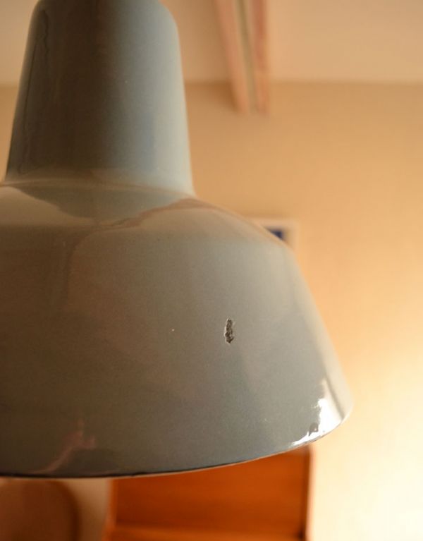 ペンダントライト 照明・ライティング Philips社(フィリップス)製、フランスアンティークエナメルランプ。アンティークなので、キズや汚れがある場合があります。(x-658-z)