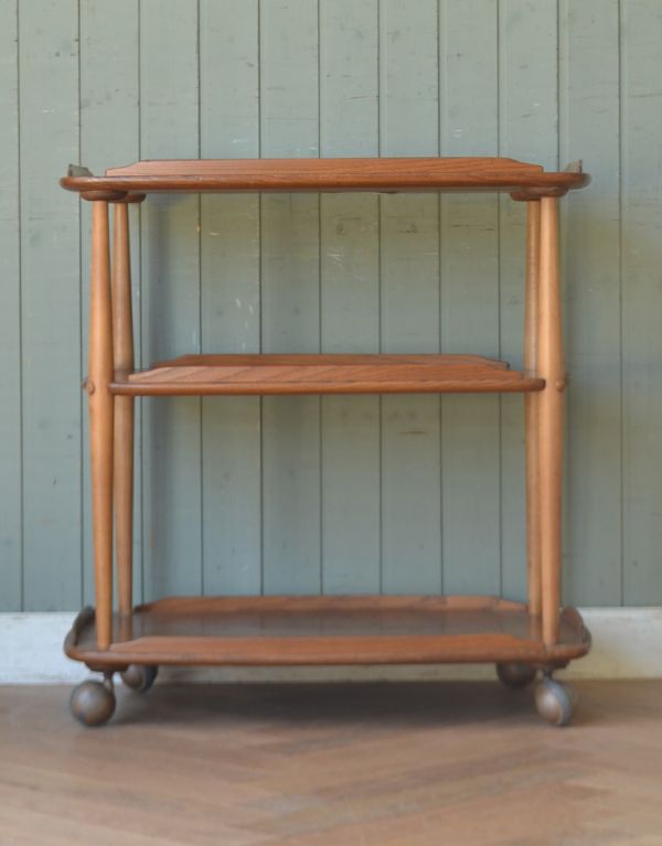アーコールの家具 アンティーク家具 北欧デザインのヴィンテージ家具、キャスター付きワゴン(ERCOL)。ワゴンと言えば、やっぱりポットやジャー置き場。(x-735-f)