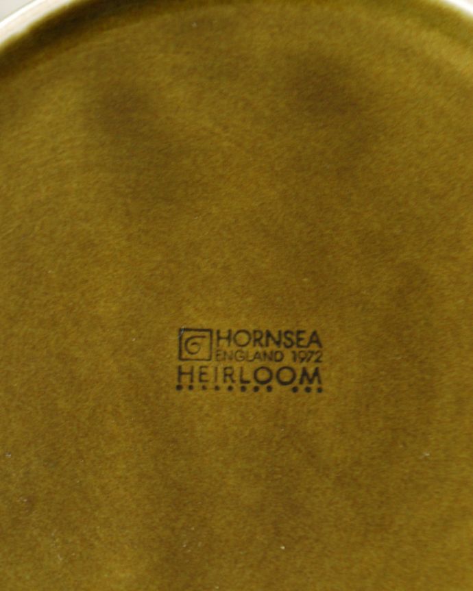 Hornsea(ホーンジー) アンティーク雑貨 ホーンジーのアンティークのキャニスター(TEA)、レイクランドグリーン。メーカーのロゴが付いています。(x-807-z)