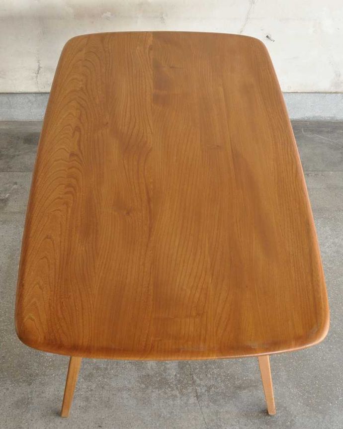 アーコールの家具　アンティーク家具　アーコール社のアンティーク家具、シンプルなダイニングテーブル。天板です。(x-982-f)