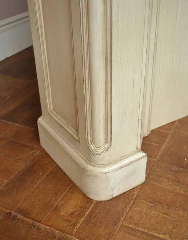 アンティーク風の家具 アンティーク風 憧れのフランスのようなインテリアにアンティーク風のマントルピース。※フェルトキーパーをお付けしてお届けしています。(y-162-f)