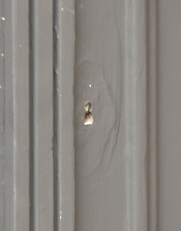 アンティークのキャビネット　アンティーク家具　大人のフレンチスタイルへ、ブラックペイントのアンティークキャビネット。アンティークの鍵穴がありますが、鍵が見つかりませんでした。(z-008-f)