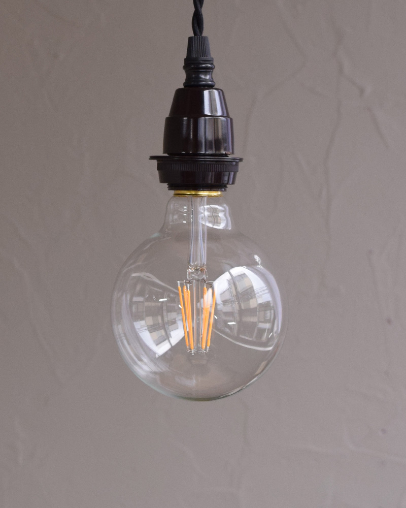 LED電球 シャンデリア球/ローソク型（Ｅ26口金・500lm） (DK-6)