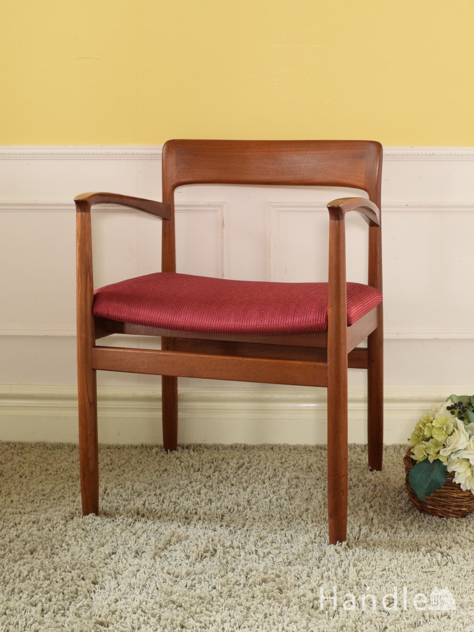 北欧デザインのおしゃれなビンテージチェア、チーク材のダイニング椅子 (k-1843-c)