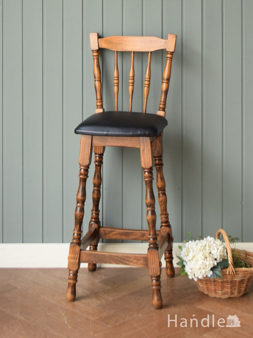 英国アンティークのおしゃれな椅子、カウンター用の背もたれ付きの椅子ハイチェア (h-013-c)