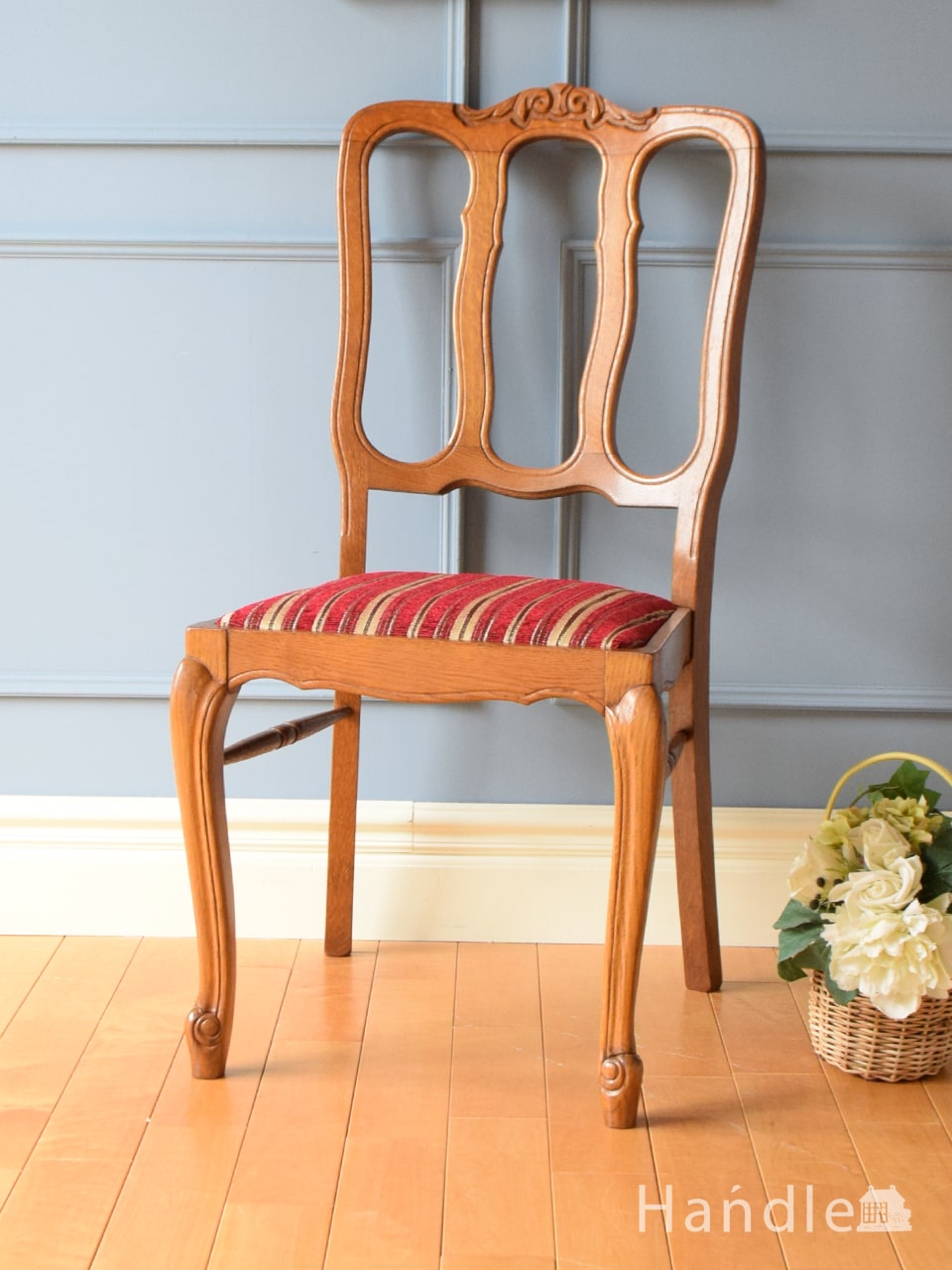 フランスから届いたアンティーク椅子、華やかなデザインのフレンチダイニングチェア (j-745-c)