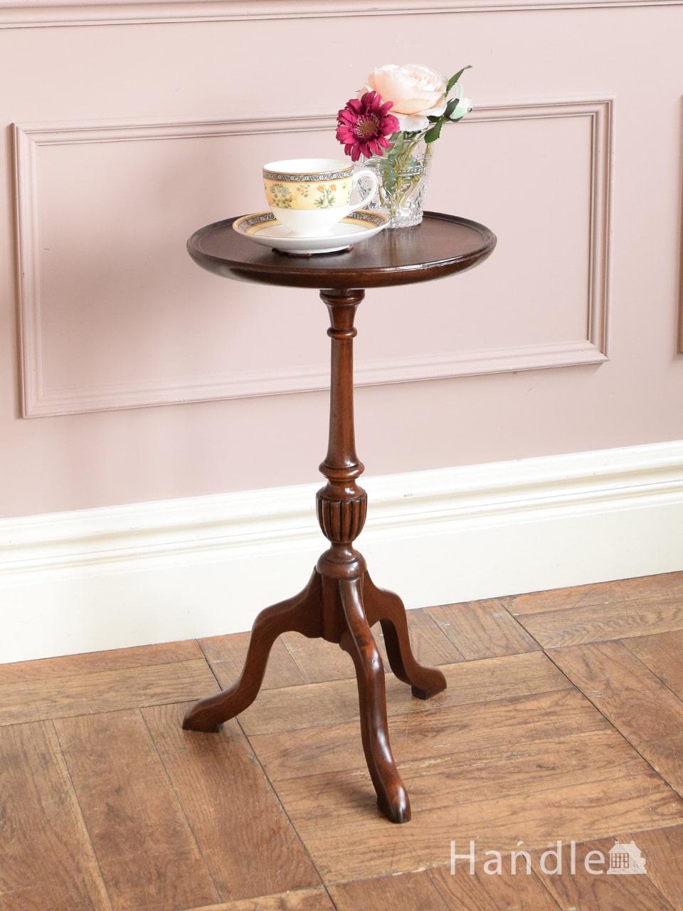 英国アンティークのおしゃれなテーブル、気軽に使えるマホガニー材のワインテーブル (h-100-f)