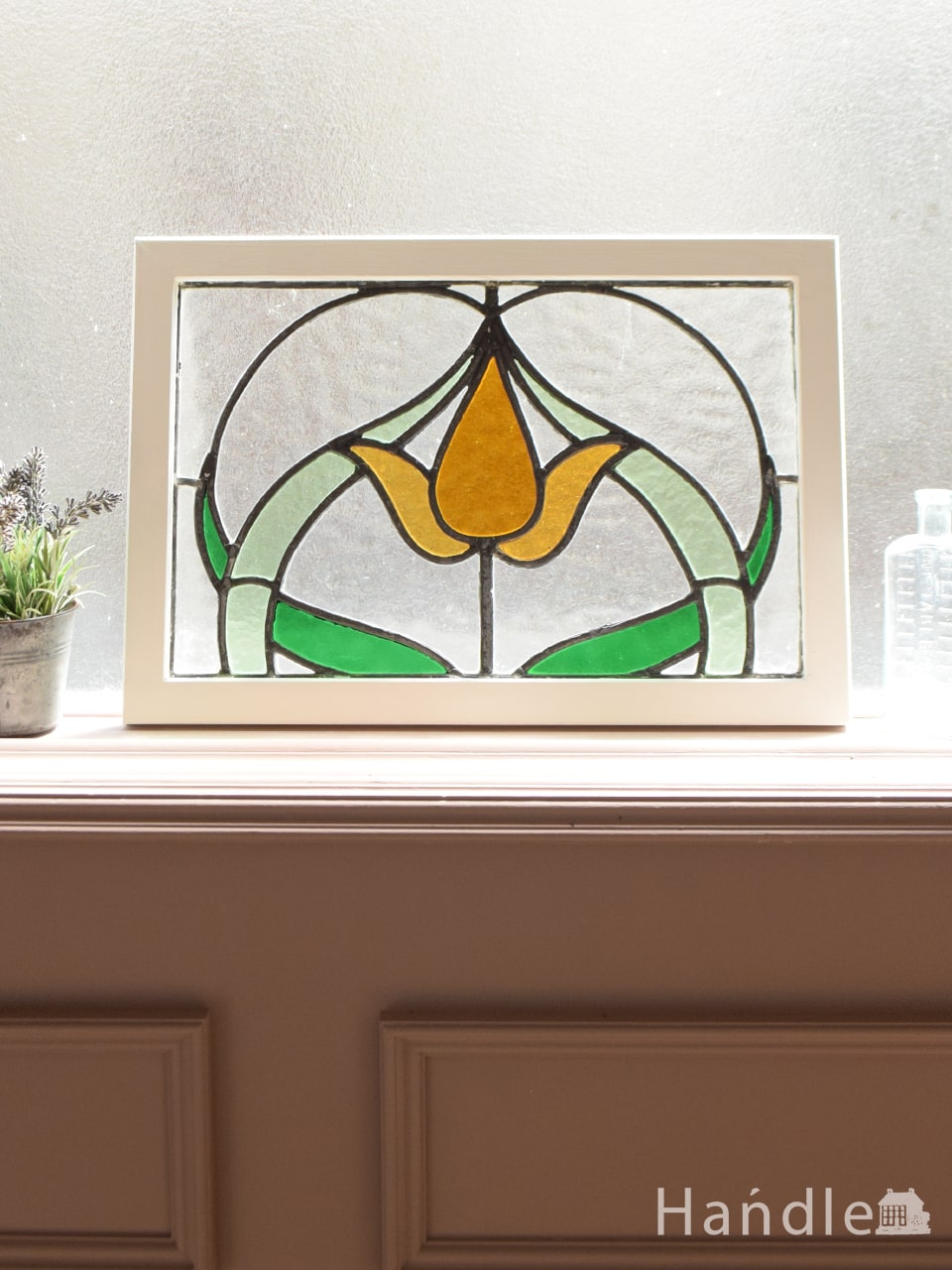 英国アンティークのアールヌーボーデザイン、曲線ラインがお花がおしゃれなステンドグラス (g-1464)