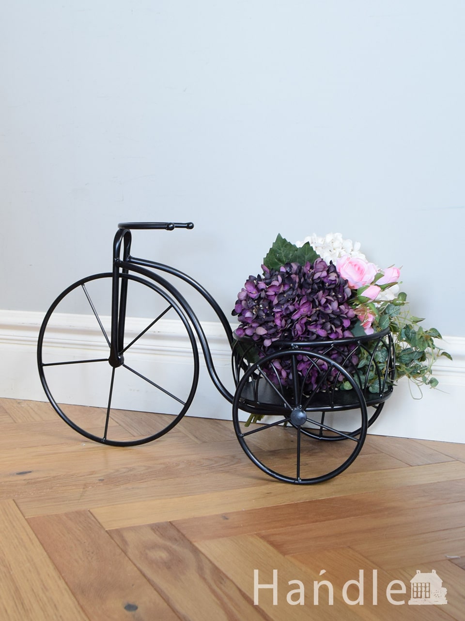 アンティーク調の可愛いプランタースタンド、三輪車の形のおしゃれな花台（BK） (n21-063)