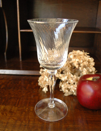 コントワール・ド・ファミーユのワイングラス （フリソン） (cf-193)
