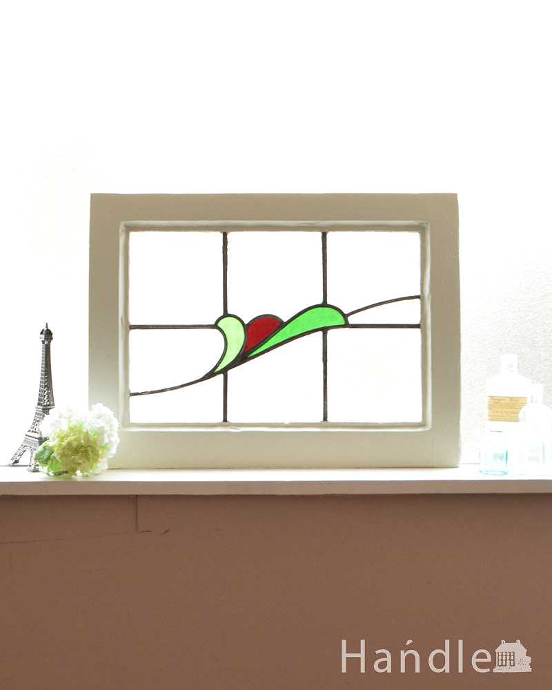 赤いお花と爽やかなグリーンのシンプルな一枚、アンティークステンドグラス (g-1027)