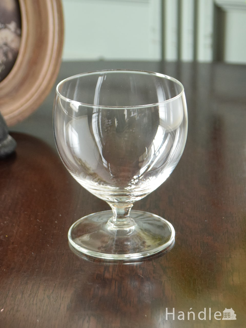 おしゃれで機能的なグラス、スタッキングできる脚付きのワイングラス (n2-053)