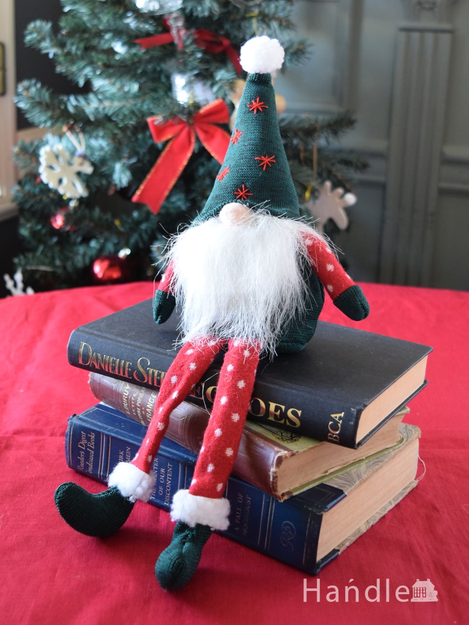 北欧のクリスマス雑貨、帽子を被った妖精トムテの人形（グリーン） (cm-296)