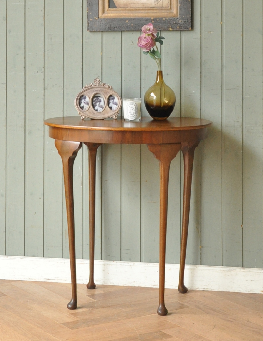イギリスの便利なアンティーク家具、細くて長い脚が美しいオケージョナルテーブル (j-1673-f)