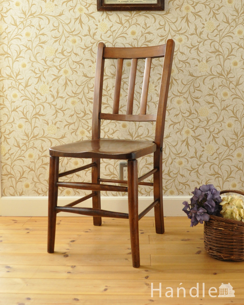 木製のナチュラルなスクールチェア、イギリス輸入のアンティーク椅子 (k-1252-c)