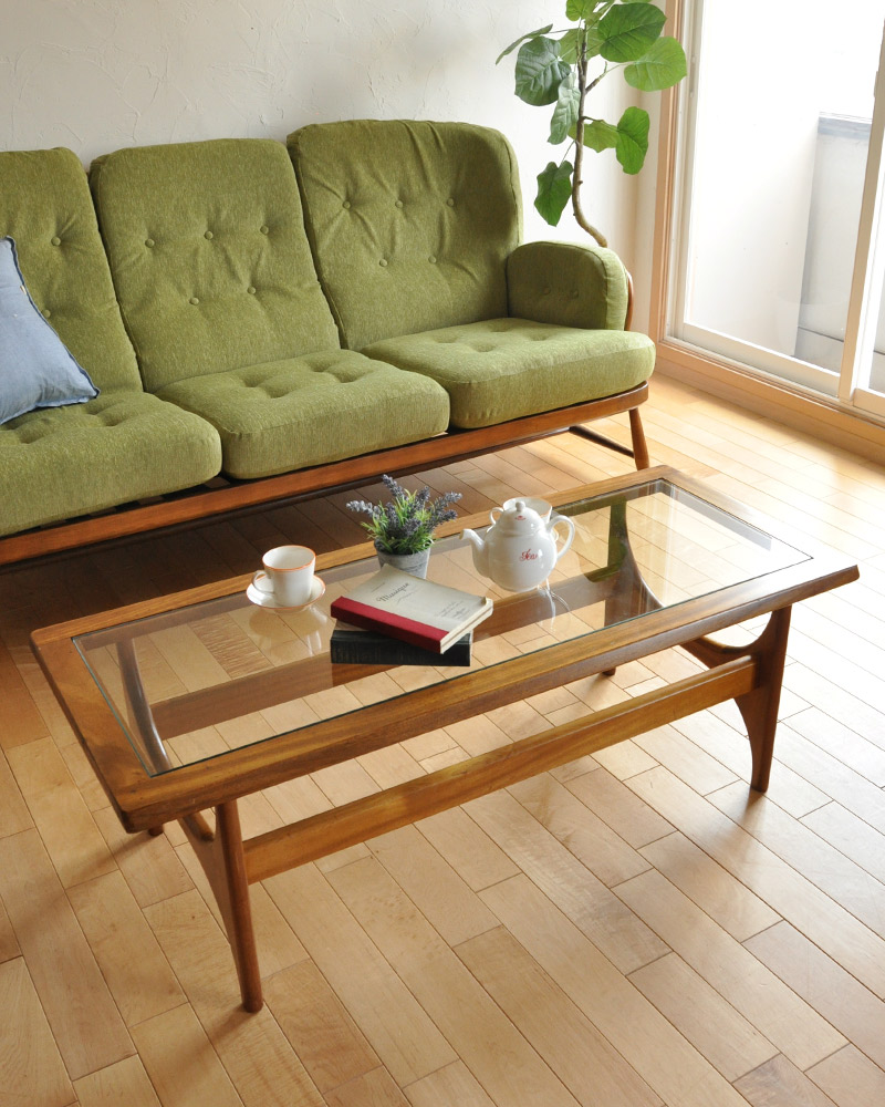 北欧スタイルのヴィンデージ家具、ネイサン社のガラストップコーヒーテーブル (k-1588-f)