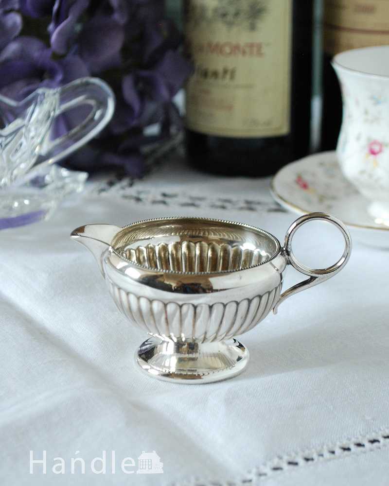 イギリスの銀食器、アンティークシルバーの可愛いミニピッチャー（ミルクジャグ） (k-2440-z)