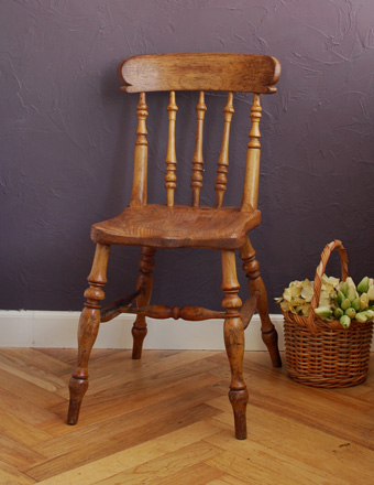 イギリスのアンティークの椅子、可愛い木製のキッチンチェア (k-769-c)