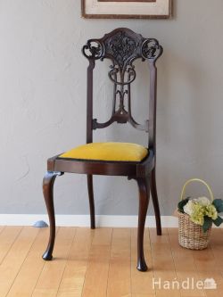 英国から届いた美しいサロンチェア、マホガニー材のアンティーク椅子