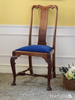 アンティークチェア・椅子  英国で見つけたアンティークチェア、繊細で美しいクイーンアンチェア
