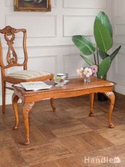 アンティーク家具  英国アンティークのローテーブル、マホガニー材の杢目が美しいコーヒーテーブル