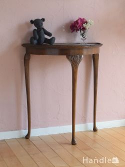 アンティーク家具  英国の美しいアンティークテーブル、3本脚の半月型コンソールテーブル 