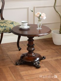 アンティーク家具  英国のアンティークのおしゃれなテーブル、一本足がオシャレなオーク材のコーヒーテーブル
