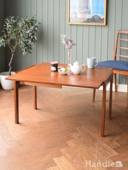アンティーク家具  イギリスから届いたビンテージローテーブル、北欧デザインのバタフライテーブル