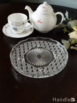 英国アンティークの美しいプレート、アンティークガラスのおしゃれなお皿